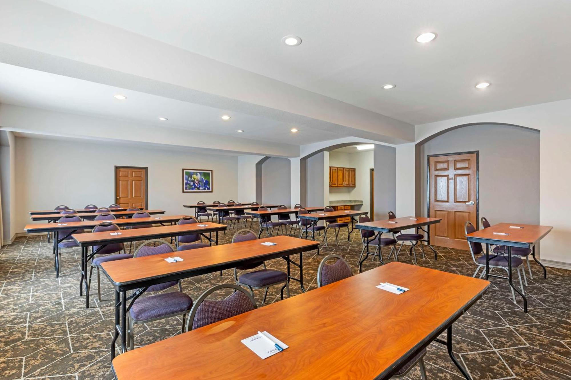 Best Western Fort Worth Inn And Suites Εξωτερικό φωτογραφία