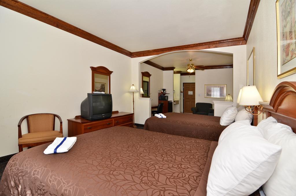 Best Western Fort Worth Inn And Suites Εξωτερικό φωτογραφία