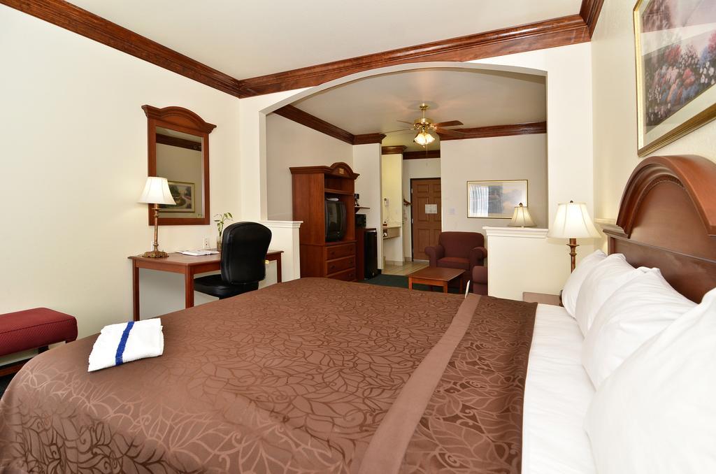 Best Western Fort Worth Inn And Suites Δωμάτιο φωτογραφία