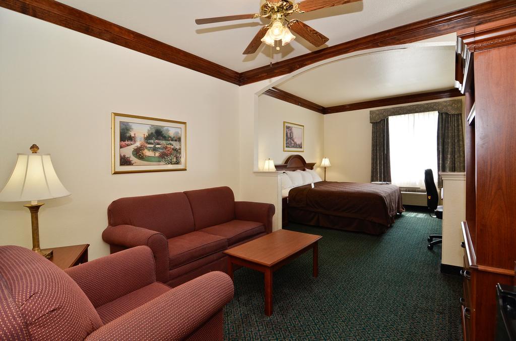 Best Western Fort Worth Inn And Suites Εξωτερικό φωτογραφία