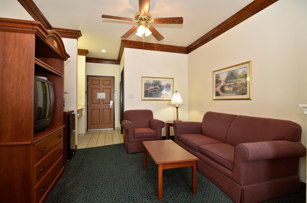 Best Western Fort Worth Inn And Suites Εξωτερικό φωτογραφία
