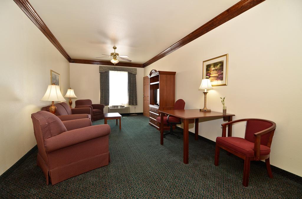 Best Western Fort Worth Inn And Suites Εξωτερικό φωτογραφία