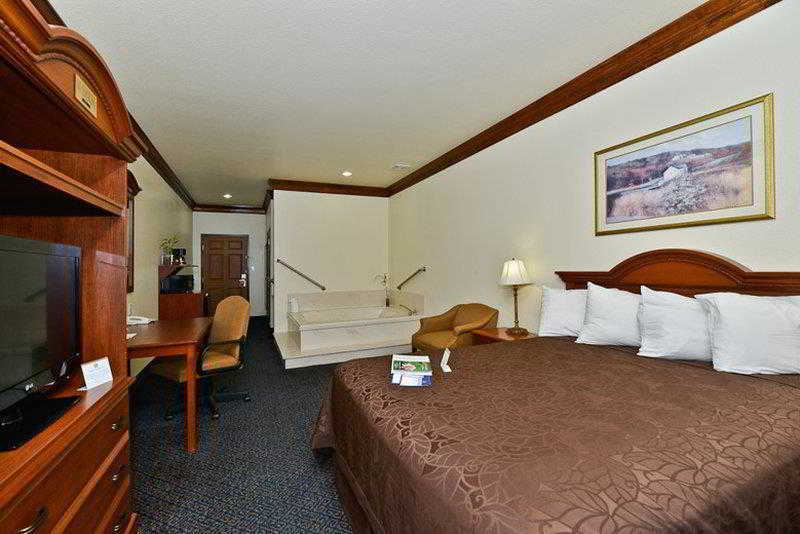 Best Western Fort Worth Inn And Suites Εξωτερικό φωτογραφία
