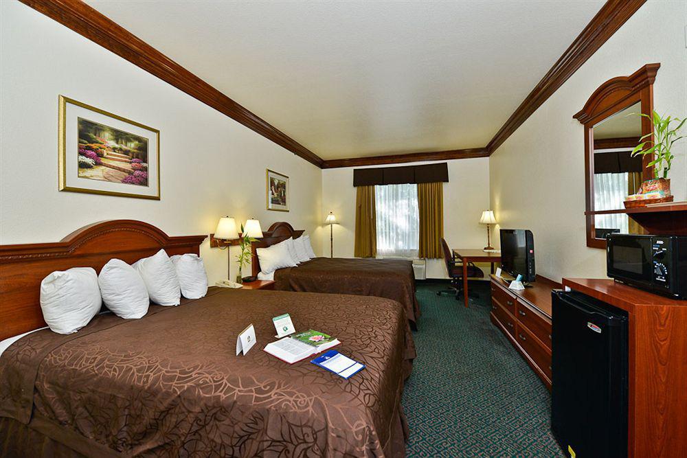 Best Western Fort Worth Inn And Suites Δωμάτιο φωτογραφία